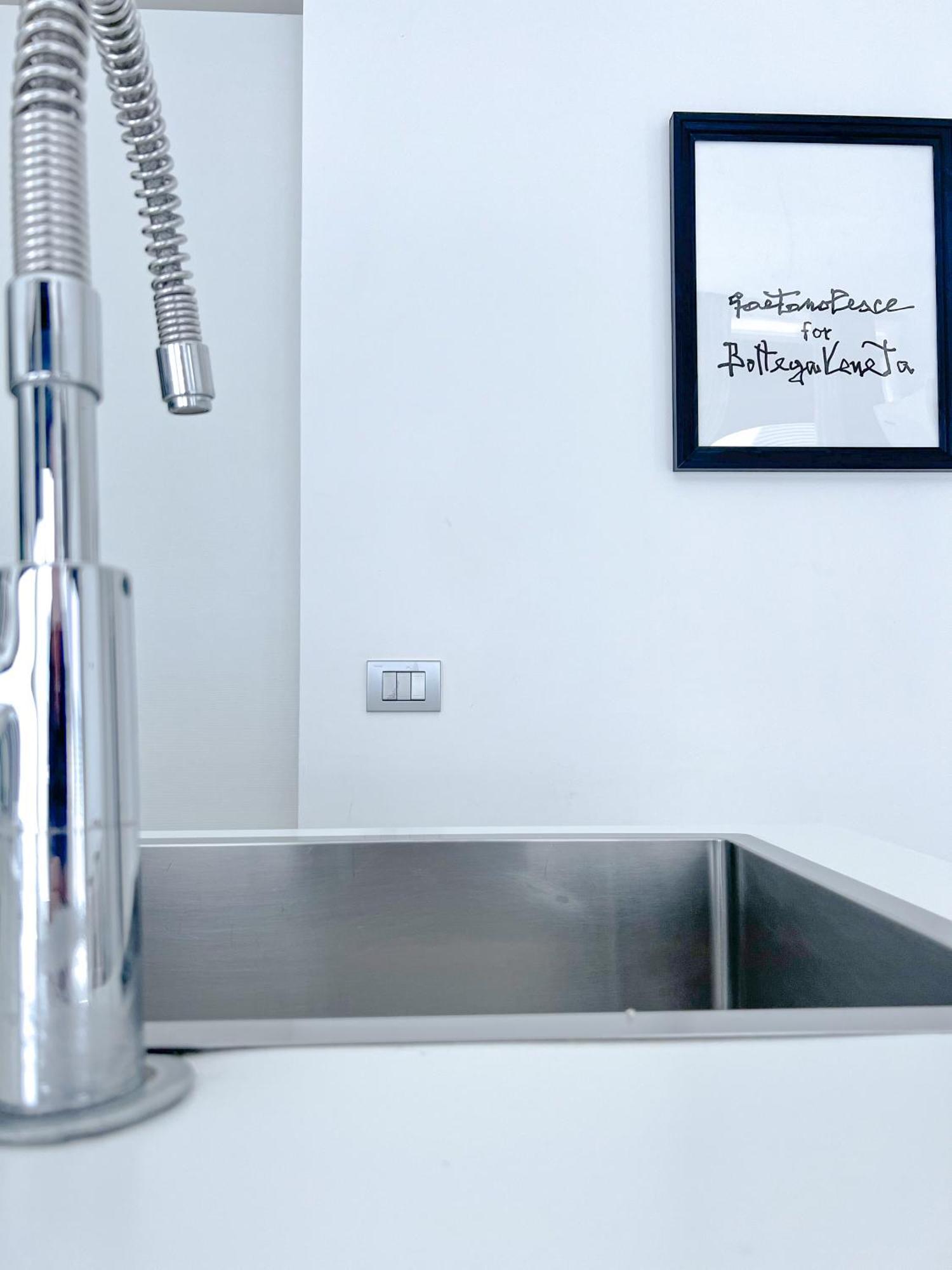 The Boutique Houses - Iconic Suite In Galleria Duomo With Private Parking Milán Exterior foto
